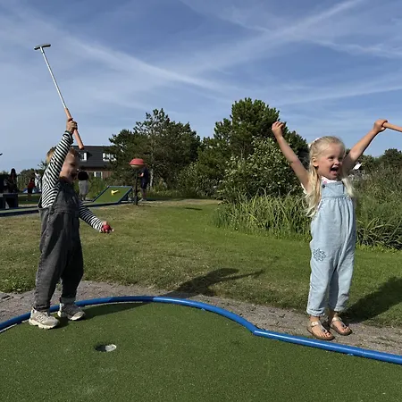 Semesterbostad Zeester 189 De Zandloper