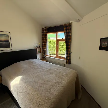 Zeester 189 * Julianadorp