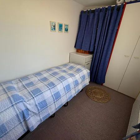 Holiday home Zeester 189 *